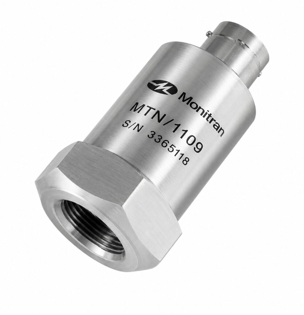 Acelerómetro industrial Monitran MTN/1109 con alimentación negativa -24V.