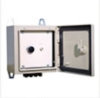 Unidad de conmutación manual Monitran MTN/3000 para centralización de sensores de vibración.