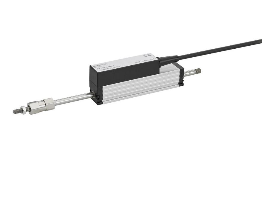Sensor de deslocamento linear Novotechnik TE1 com saída de 4–20 mA ou 0–10 V